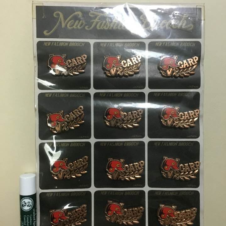 カープ 昭和 バッチ 2026年最新】広島レトロバッジの人気アイテム - メルカリ