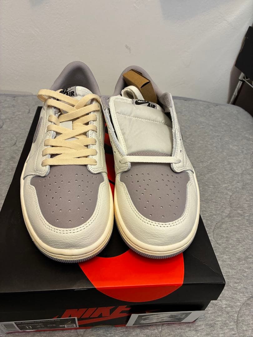 靴 Nike Air Jordan 1 Low OG Atmosphere Grey