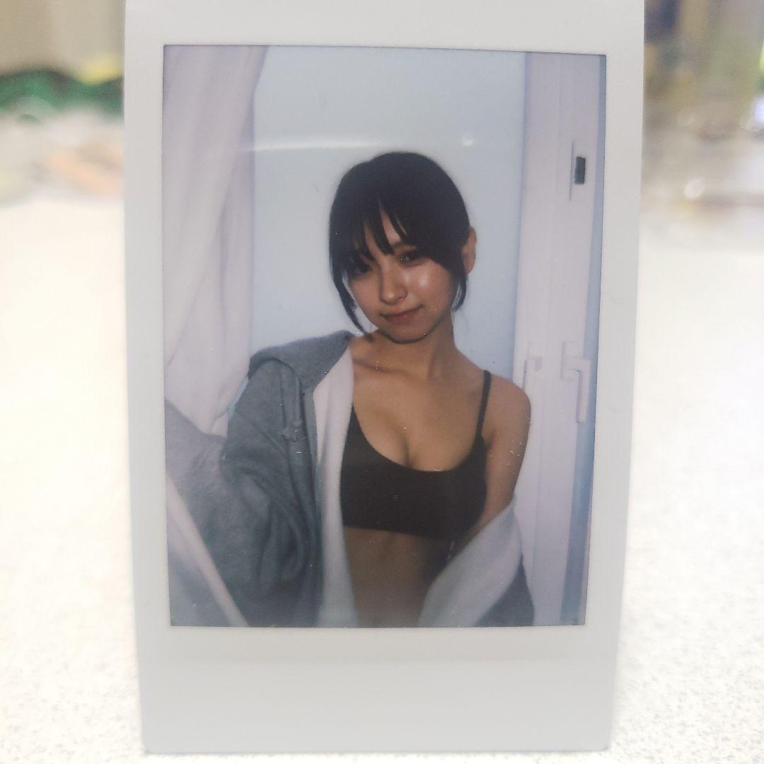 情熱値下げッ‼️‼️シャルロット 一ノ瀬瑠菜 水着チェキ - メルカリ