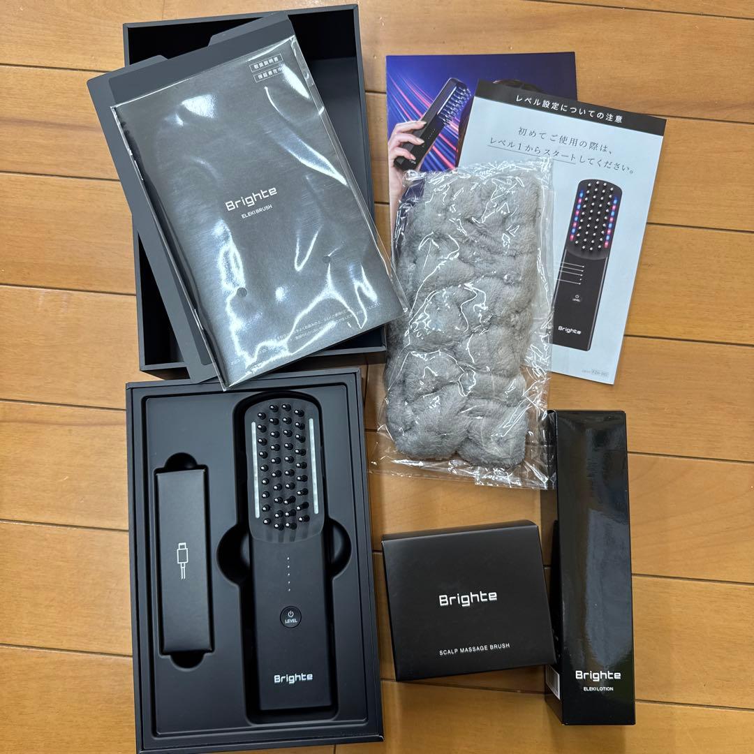 美品 リフトアップ ブライト エレキブラシ 美顔器 化粧水 スカルプブラシ