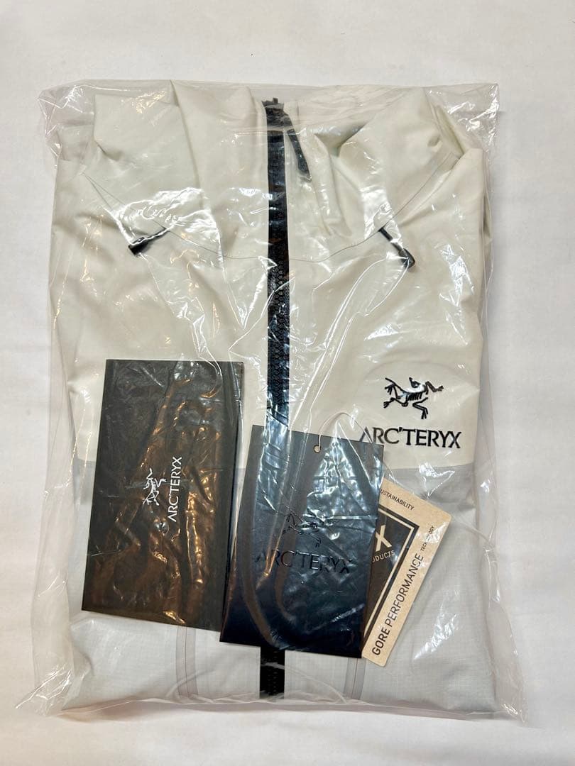 新品限定 田中シェン着 Arc'teryx Alpha Jaket Lホワイト白 - メルカリ