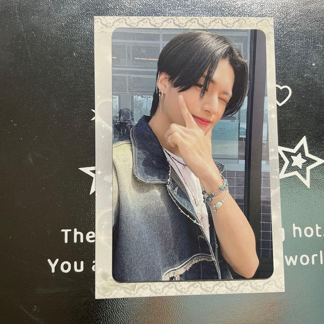 ATEEZ SUMMER PHOTOBOOK 2023 ウヨン トレカ - メルカリ