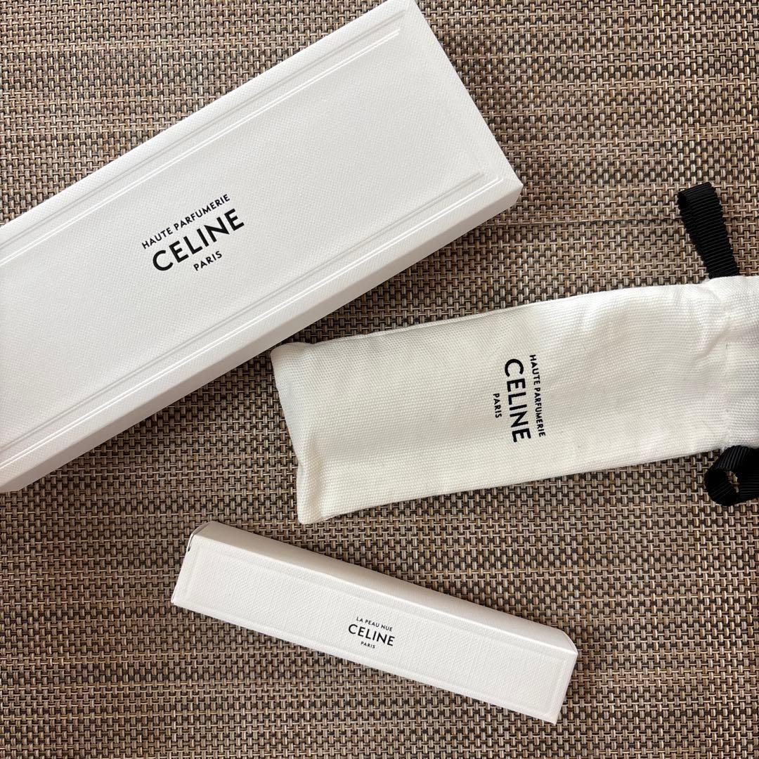 セリーヌ　ラポヌ　オードゥパルファン15ml 布袋　香水　箱付き