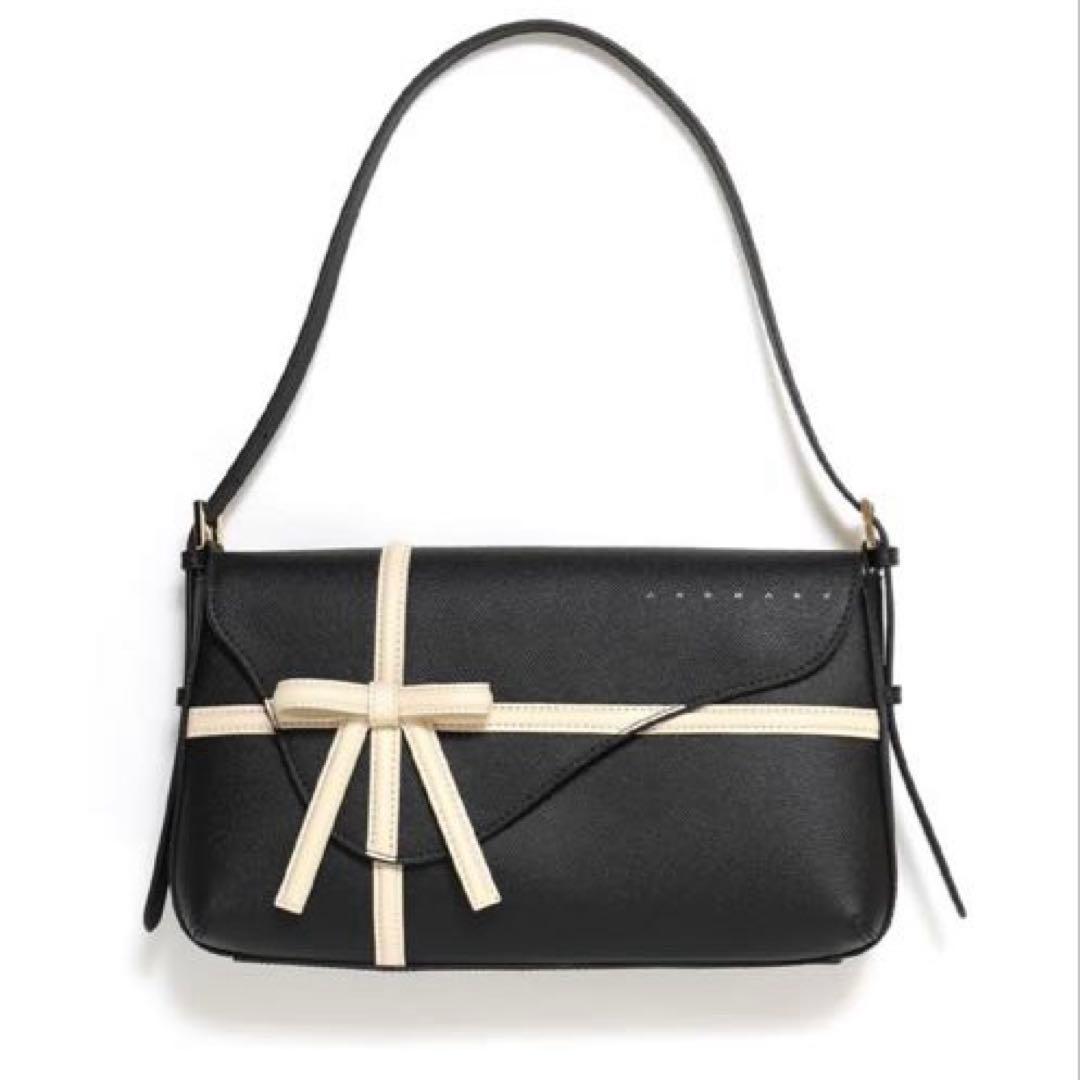 本日限定 Valentine ribbon leather bag - メルカリ