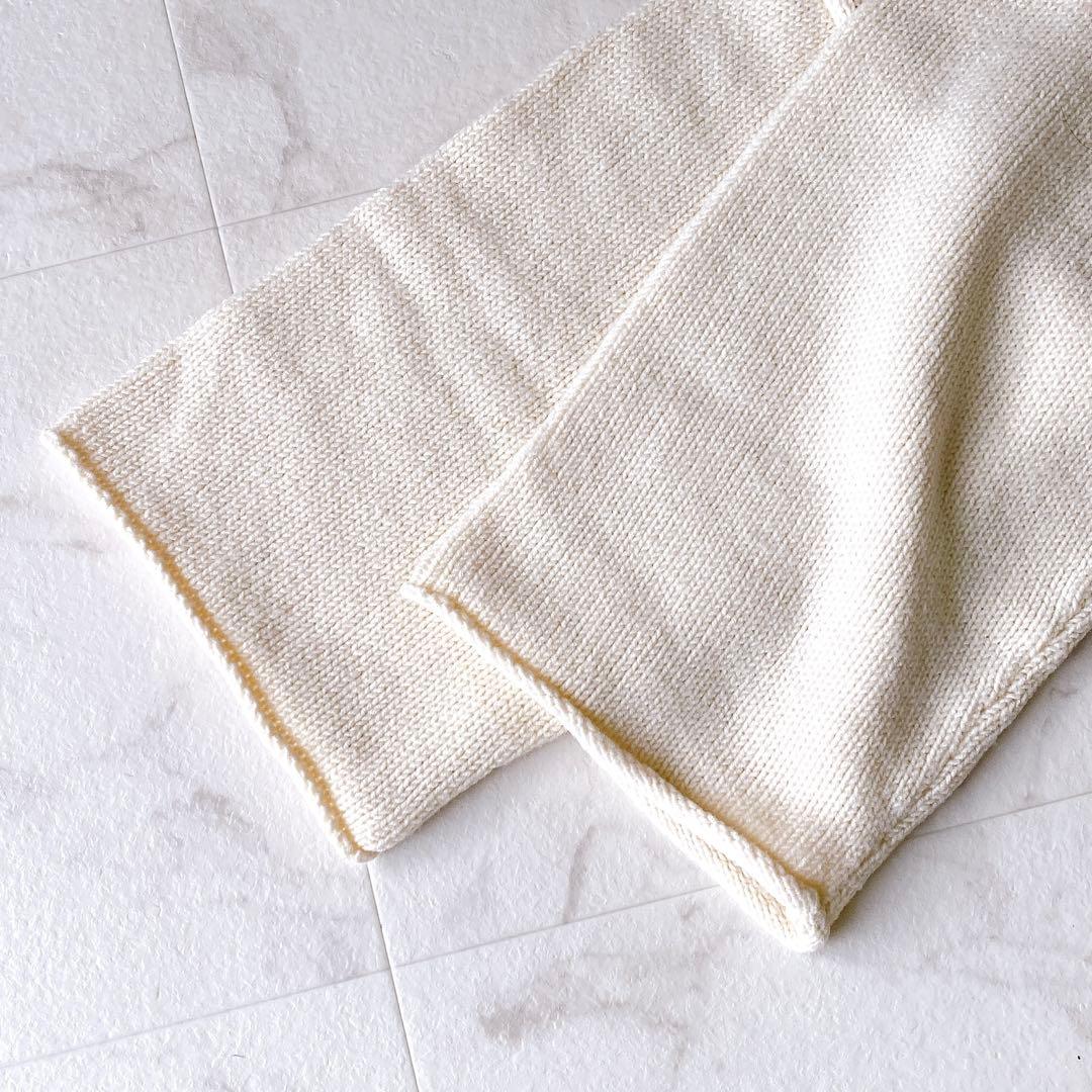 近年.美品☆ウィムガゼット ショート丈 ロゴニット ゆったり 白