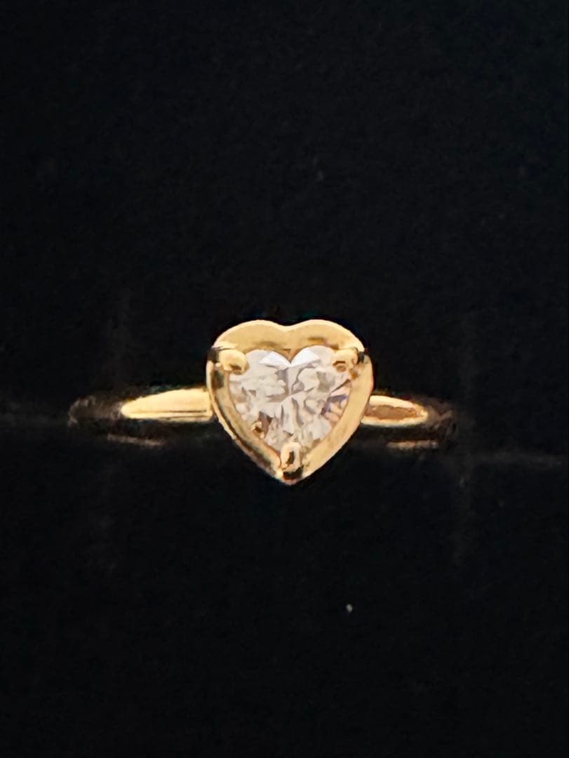 ハート型ダイヤモンド ゴールドリング 18K 鑑別書あり