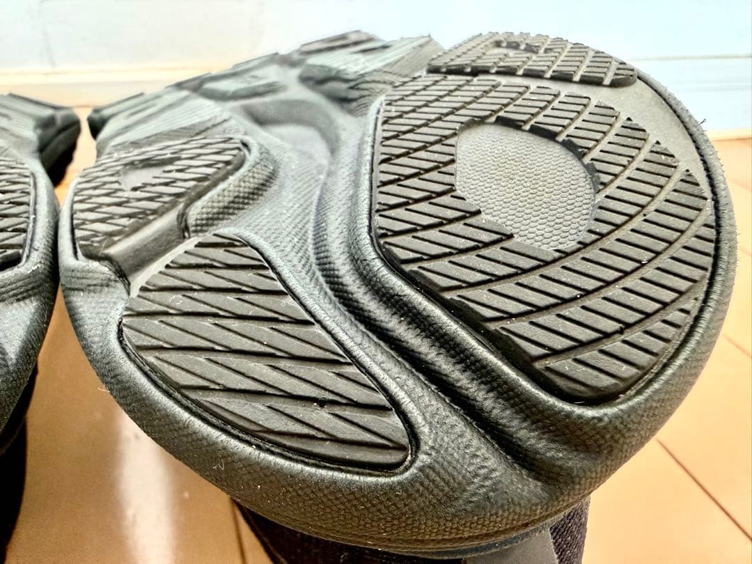 HOKA Cloud 10 ブラック 27.5cm