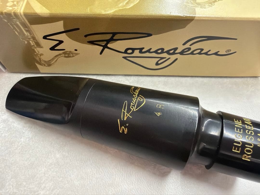 バリトンサックスマウスピース ルソー 4R 楽天市場】E.Rousseau ルソー 4R バリトンサックス クラシック ラバー
