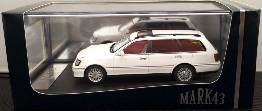 MARK43 クラウンエステート　ホワイト
