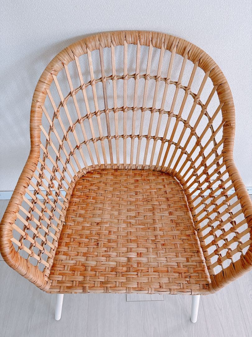 IKEA ニルソーヴェ ラタンアームチェア ベージュクッション ダイニング