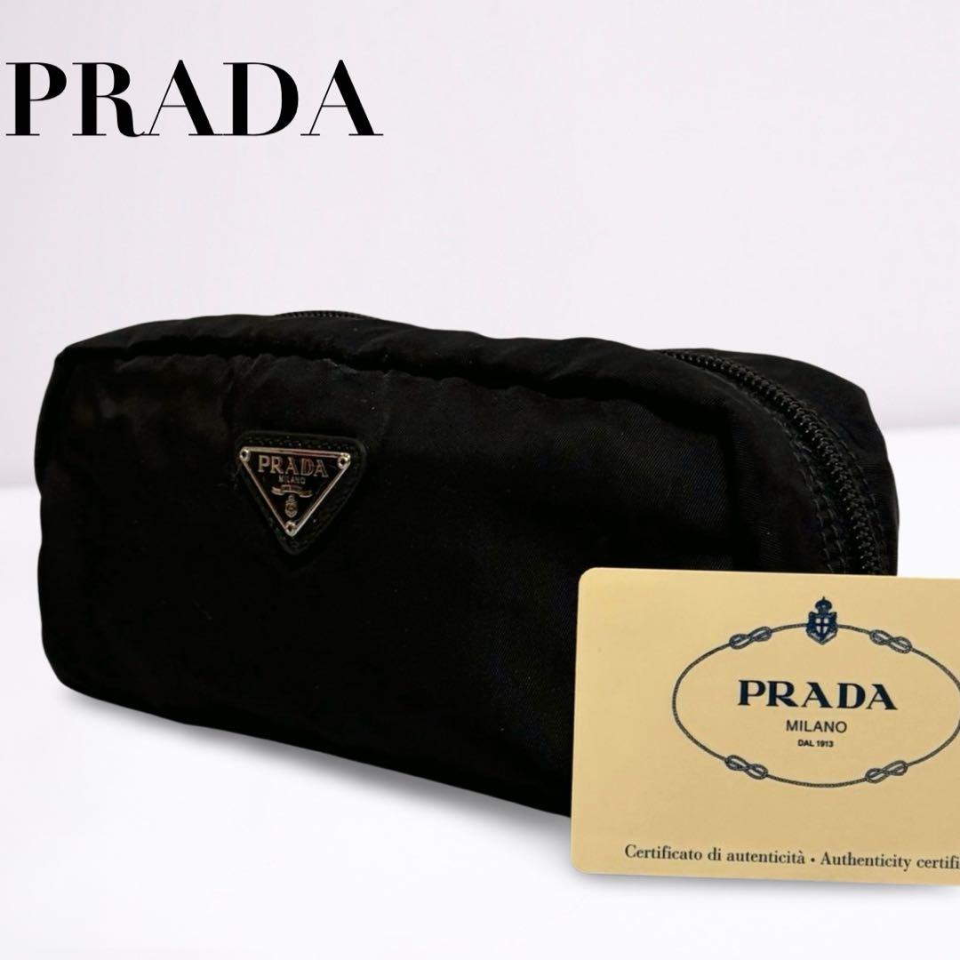 【正規品】プラダ PRADA ナイロン ポーチ 小物入れ 三角ロゴ 黒 男女兼用