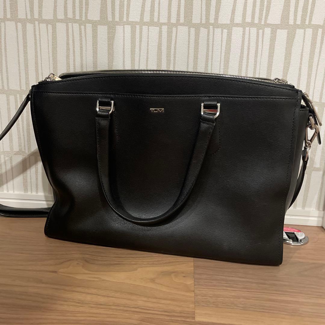 ブラック レザー ビジネスバッグ A4対応　TUMI TUMI（トゥミ） ビジネスバッグ アルファ Alpha エクスパンダフル