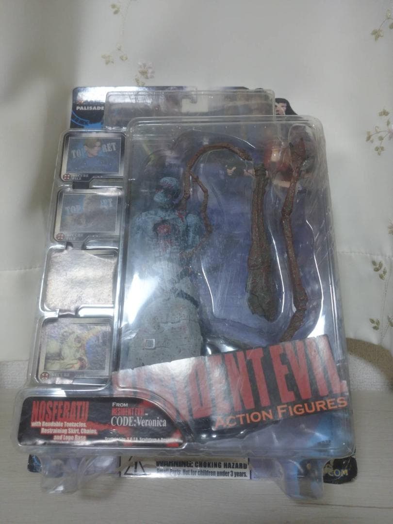 バイオハザード アクションフィギュア ノスフェラトゥ - メルカリ