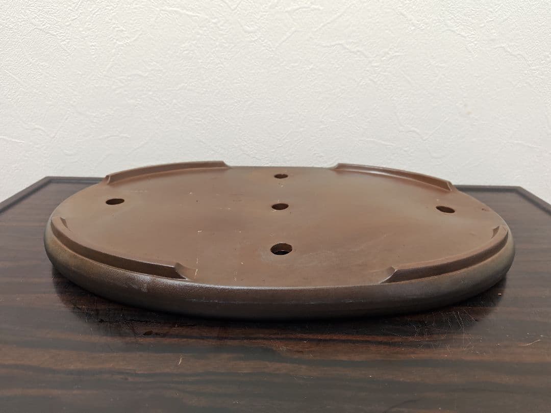 陶器製楕円形盆栽鉢 約40cm× 26cm×3.5cm　薄型・中型盆栽鉢　落款