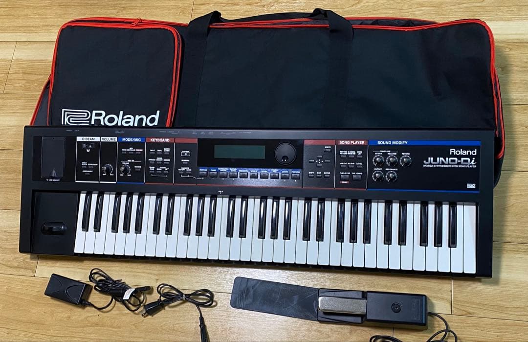 Roland JUNO-DI シンセサイザー 61鍵盤 キース、ペダル付き Roland JUNO-DS61 (ブラック) 61鍵盤 ローランド 【 札幌