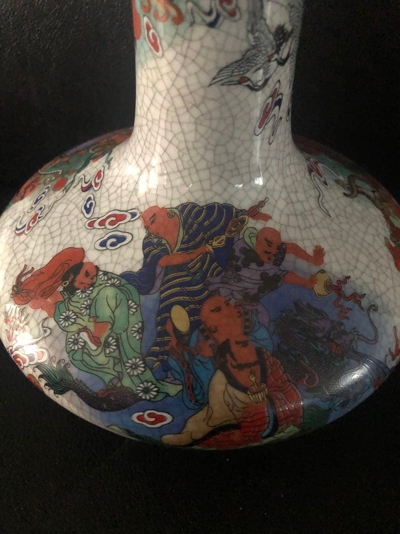 大清乾隆年製 景徳鎮陶磁器 レトロな花瓶 置物 アクセサリー 骨董品 大清乾隆帝五彩花卉図案花瓶 景徳鎮 陶磁器 装飾品 現代工芸品美術品