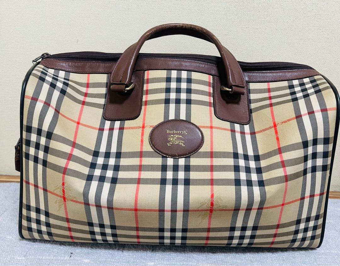 Burberry's 大容量ボストンバッグ ノバチェック柄 - メルカリ