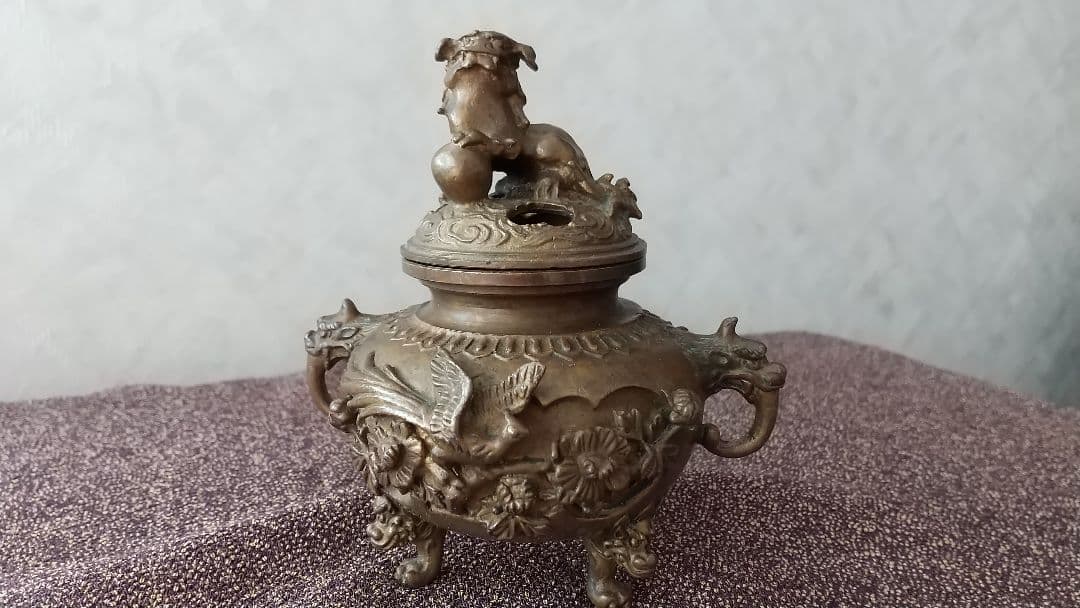 銅製香炉、乾隆年製　獅子鳳凰牡丹龍紋　アンティーク