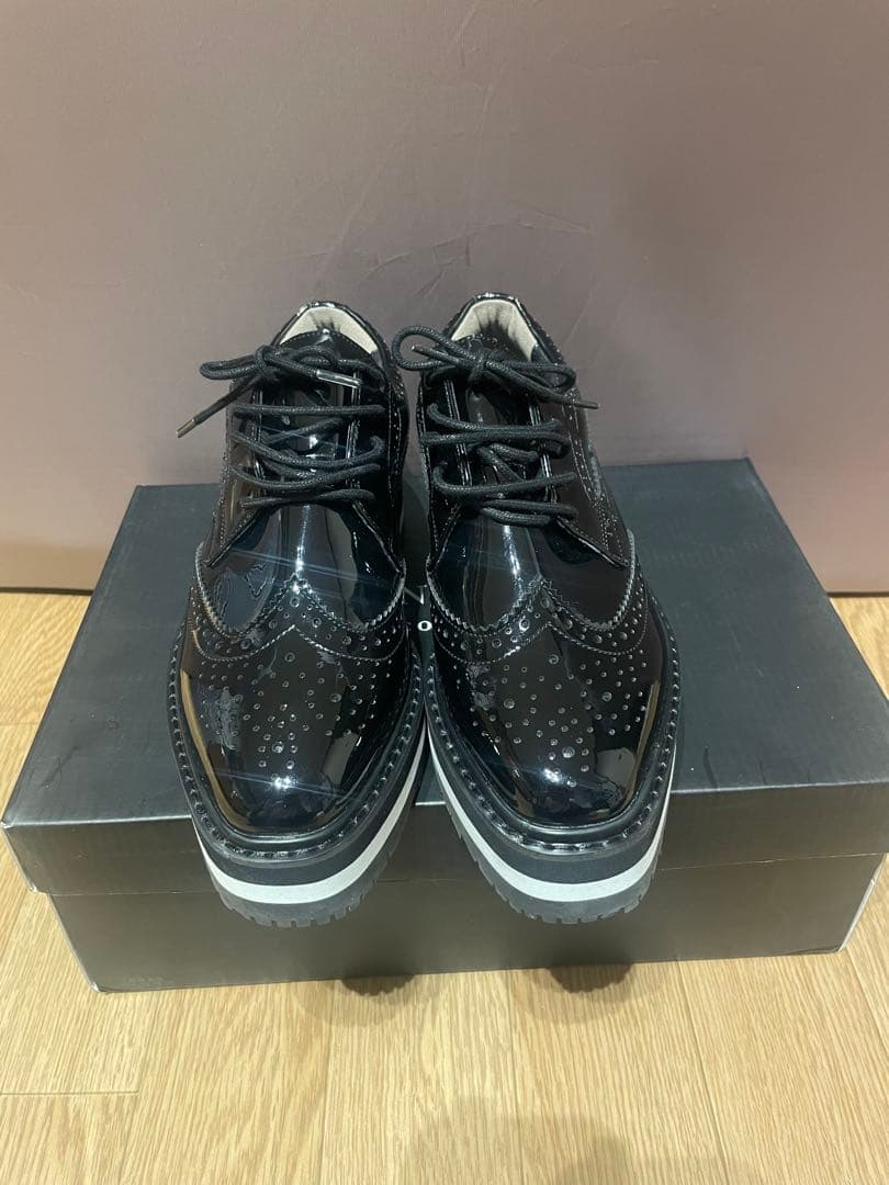 SANDERS ブラック厚底シューズ プーマ PUMA メイズ スタック 厚底 レザー スニーカー MAYZE STACK WNS