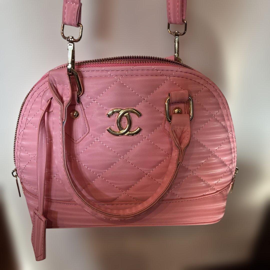 シャネルノベルティ　2ウェーイバッグ