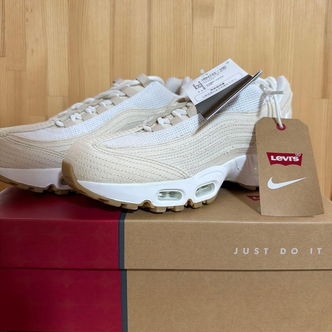NIKE エアマックス95× LEVI’S