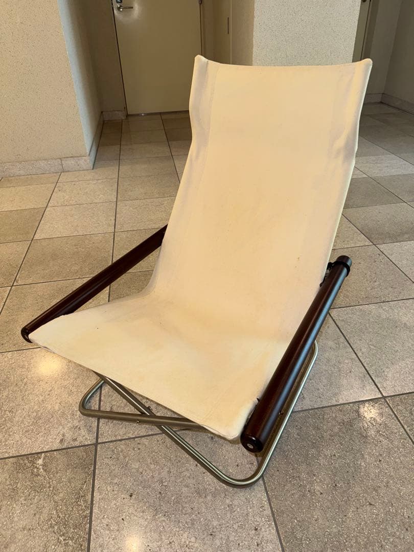 Nychair ニーチェア