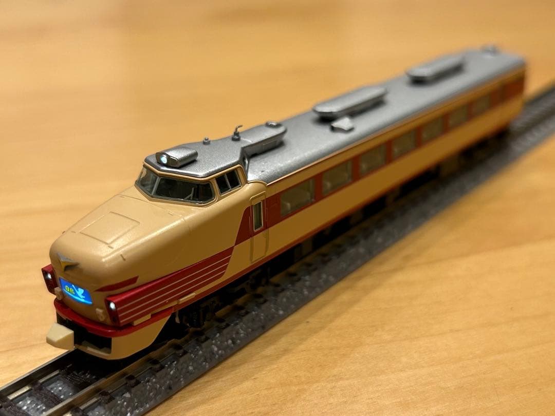 TOMIX 485系 白鳥 クハ481-100（ボンネット） - メルカリ