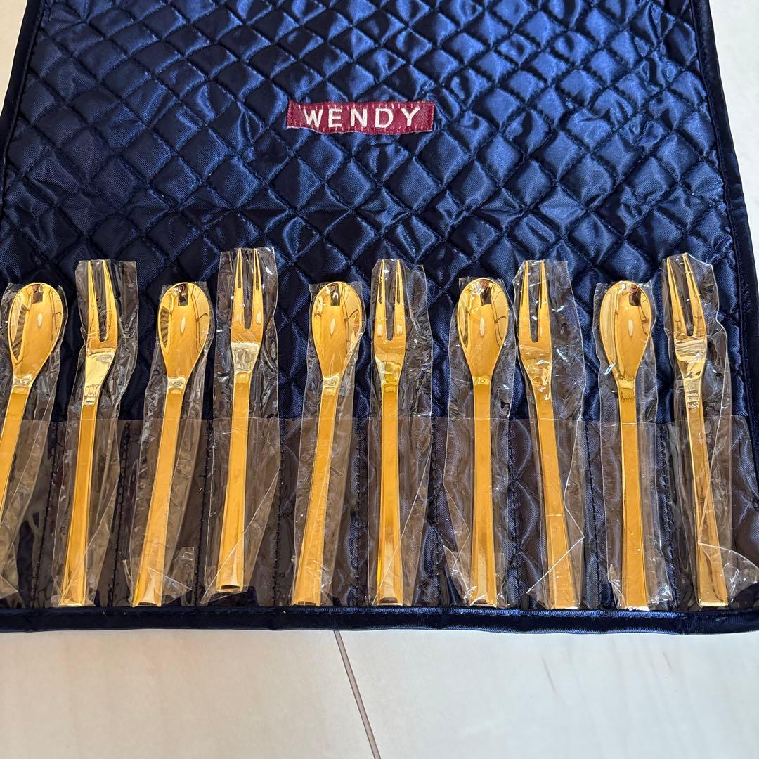 WENDY ゴールドフォークスプーンセット 10本 - メルカリ