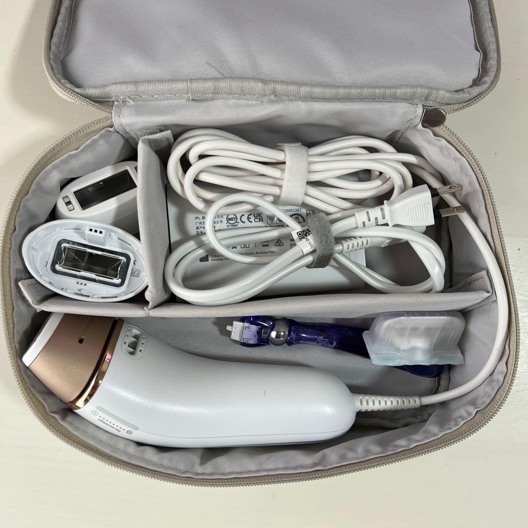 最終値下げです★¨̮ Braun Silk-expert Pro 5 脱毛器 BRAUN（ブラウン） 家庭用 光美容器 シルクエキスパート Pro5 PL5268