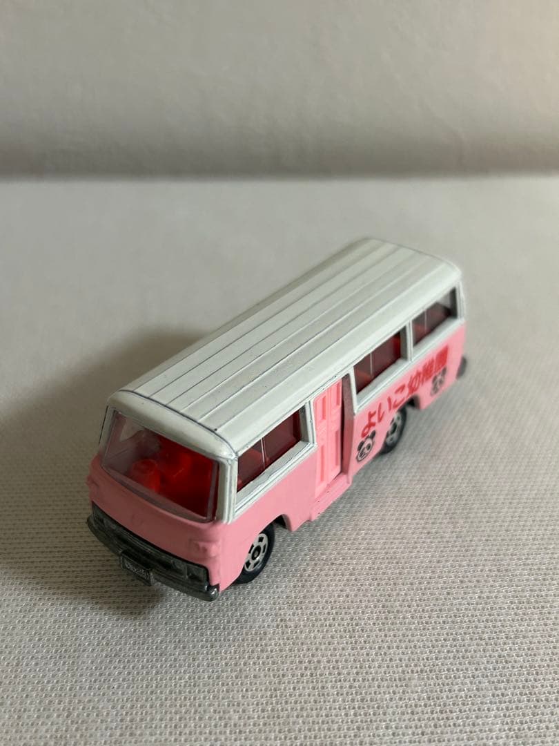 トミカ 日本製 スーパーギフト 黒箱 60 三菱ローザ 幼稚園バス