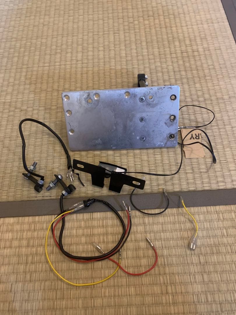 ケラーマンLEDライト マウントプレートと配線セット