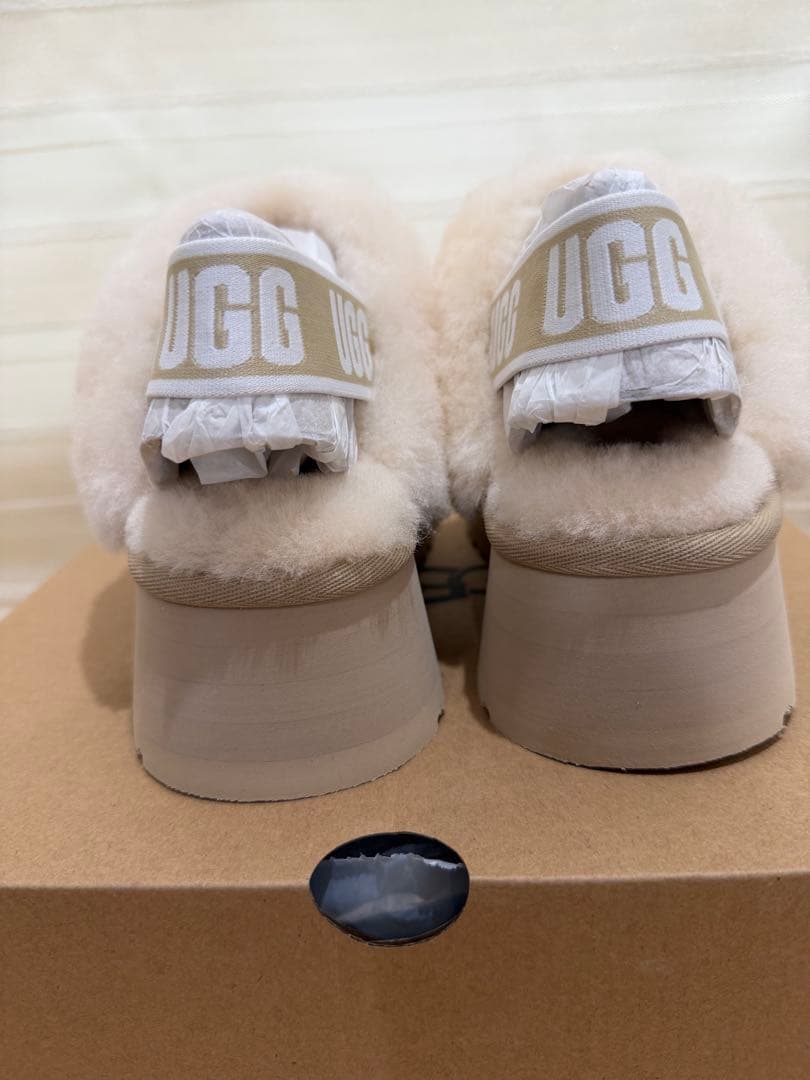 UGG ファンケット マスタードシード - メルカリ