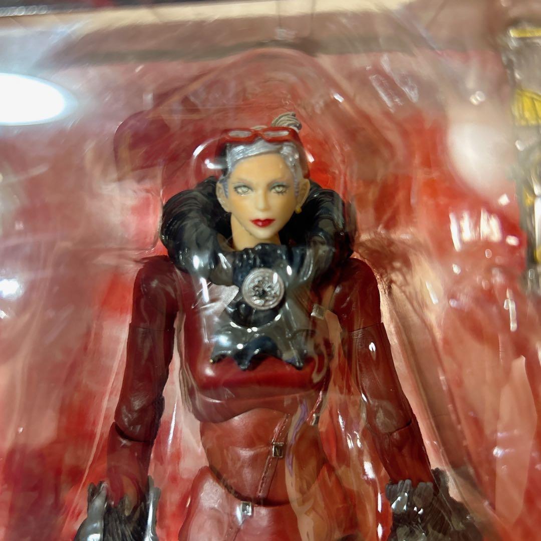 ベヨネッタ ジャンヌ フィギュア プレイアーツ改 - メルカリ