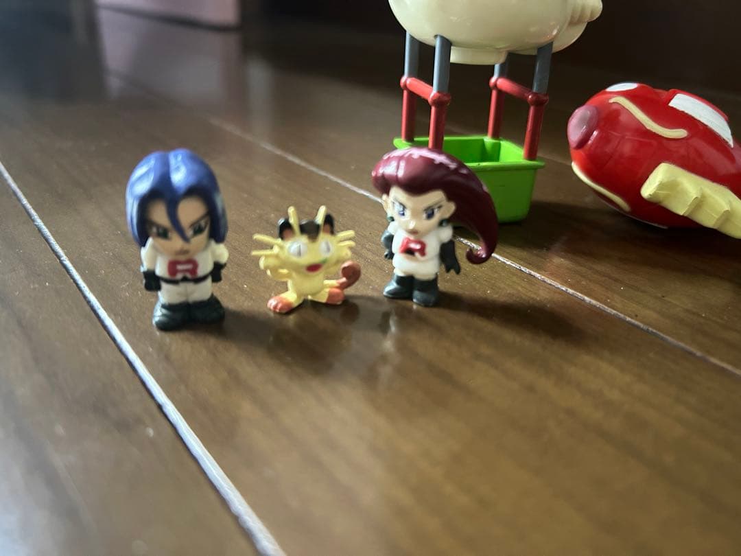 ちびポケハウス/ニャース気球/コイキング潜水艦/ロケット団 - メルカリ