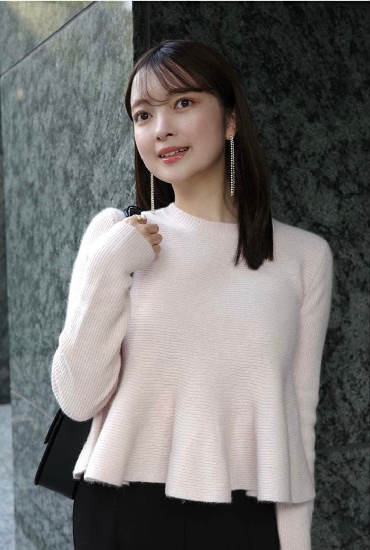 新品】ánuans ペプラムショートニットトップス サイズ1 - メルカリ