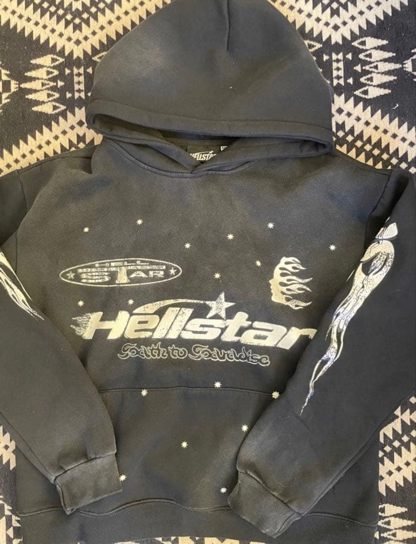 ヘルスターパーカー