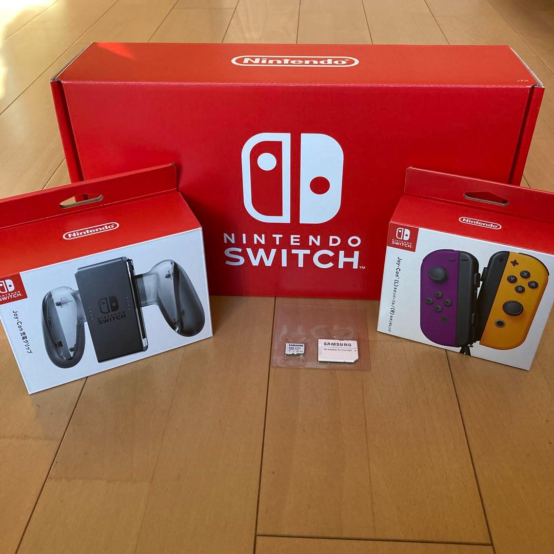 ニンテンドースイッチ 本体、ジョイコン、充電グリップ、他含め4点セットまとめ売り