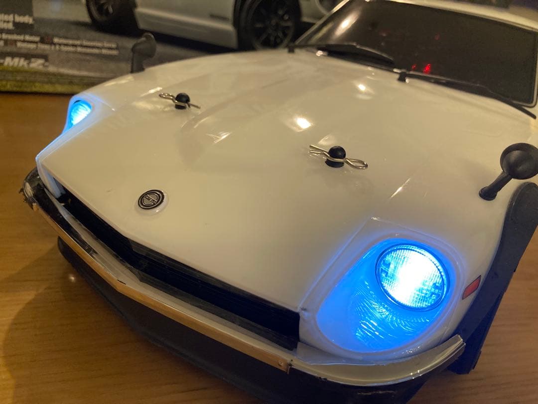 京商 フェーザー Mk2 1971ダットサン240ZTurned V - メルカリ