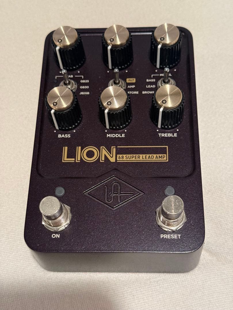 ギター UAFX Lion 68 Super Lead Amp