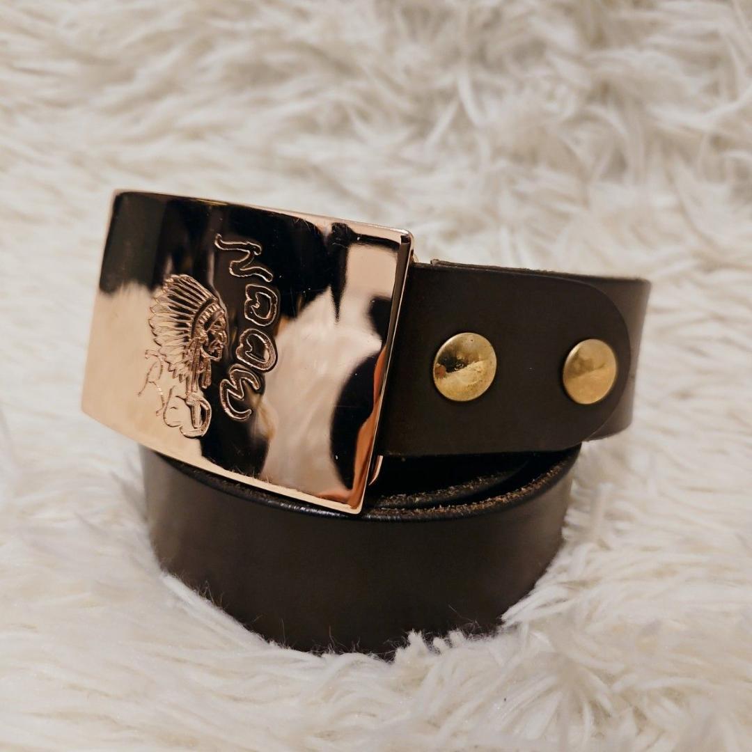 美品 RED MOON レッドムーン ベルド ロゴ刻印 ブラウン プレート 本革