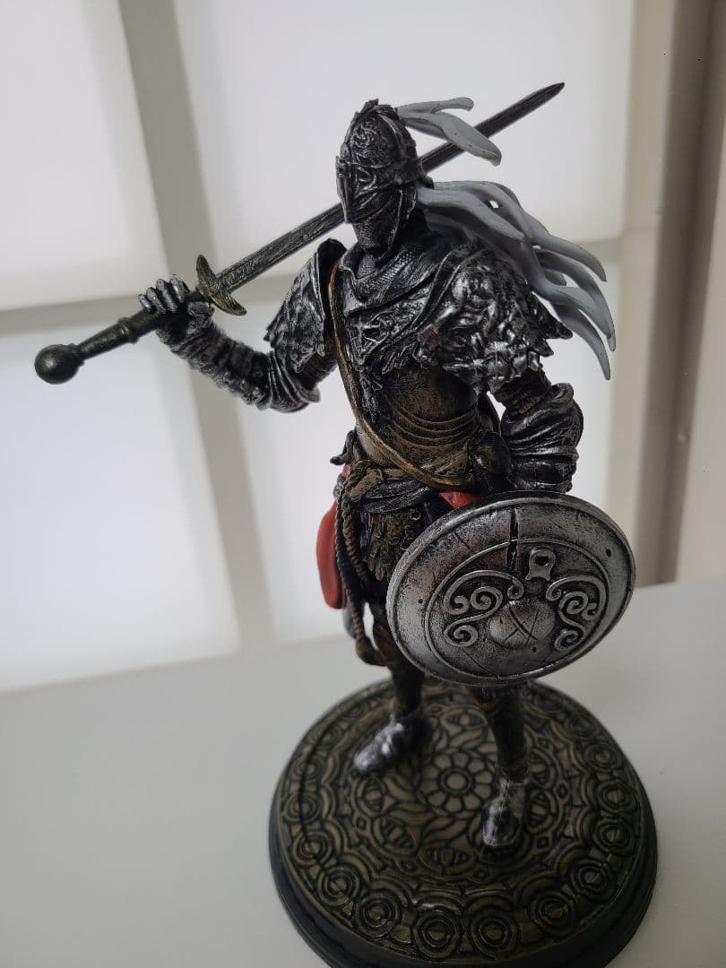 エルデンリング　フィギア Amazon | TAMASHII NATIONS フィギュアーツ mini エルデン リング