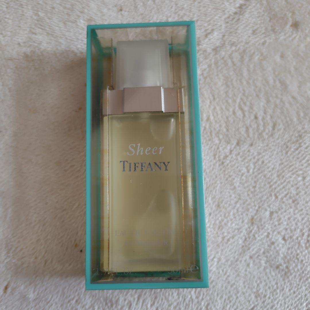 Sheer Tiffany 香水