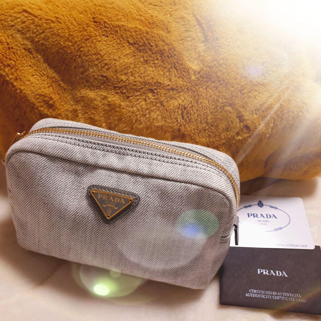 田中みな実も愛用人気♥ PRADA入手困難デニム素材のマルチポーチ