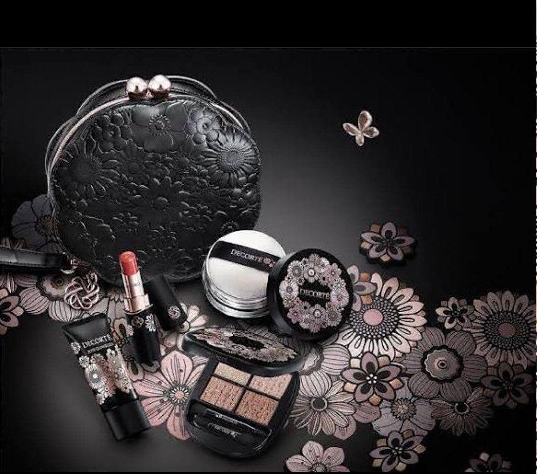 コスメデコルテ　クリスマスコフレ① 11/1 コスメデコルテ クリスマスコフレ ホワイトブリスコレクション