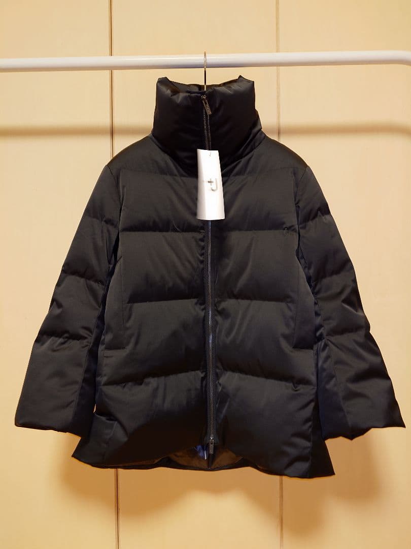 ユニクロ　+J復刻ダウンボリュームジャケット　Mサイズ　ブラック