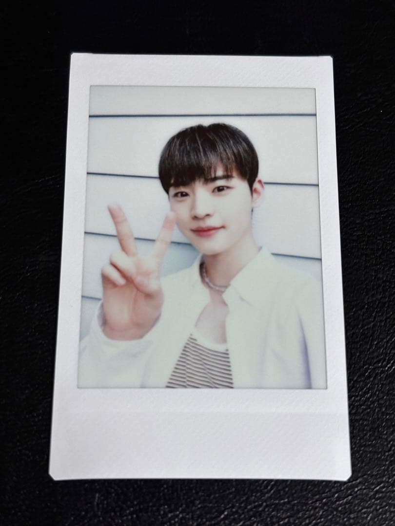 ヒョジン ONF オネノプ INFUSE タワレコ 渋谷 チェキ