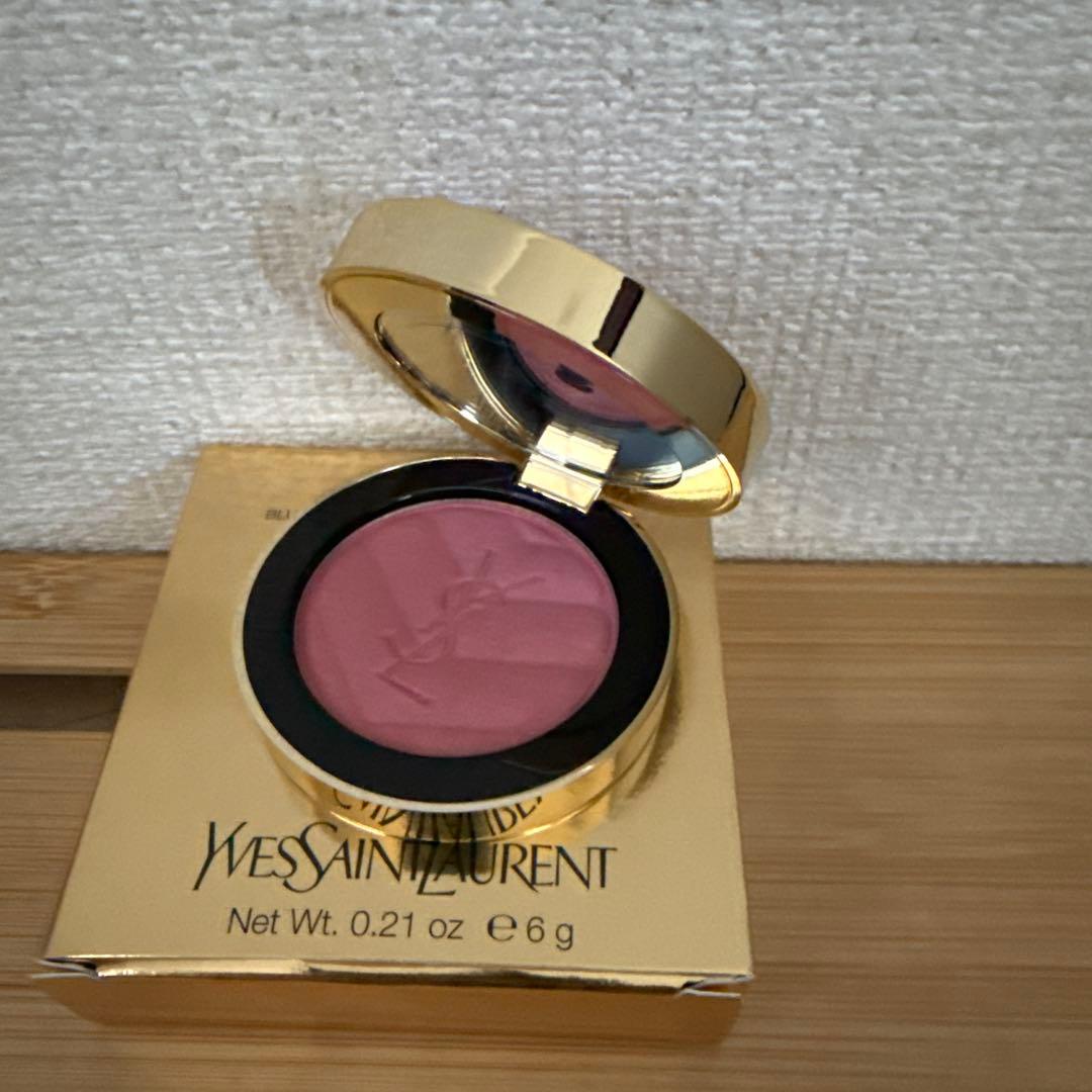 ❗️値下げ❗️イヴ サンローラン メイクミーブラッシュ パウダー 44