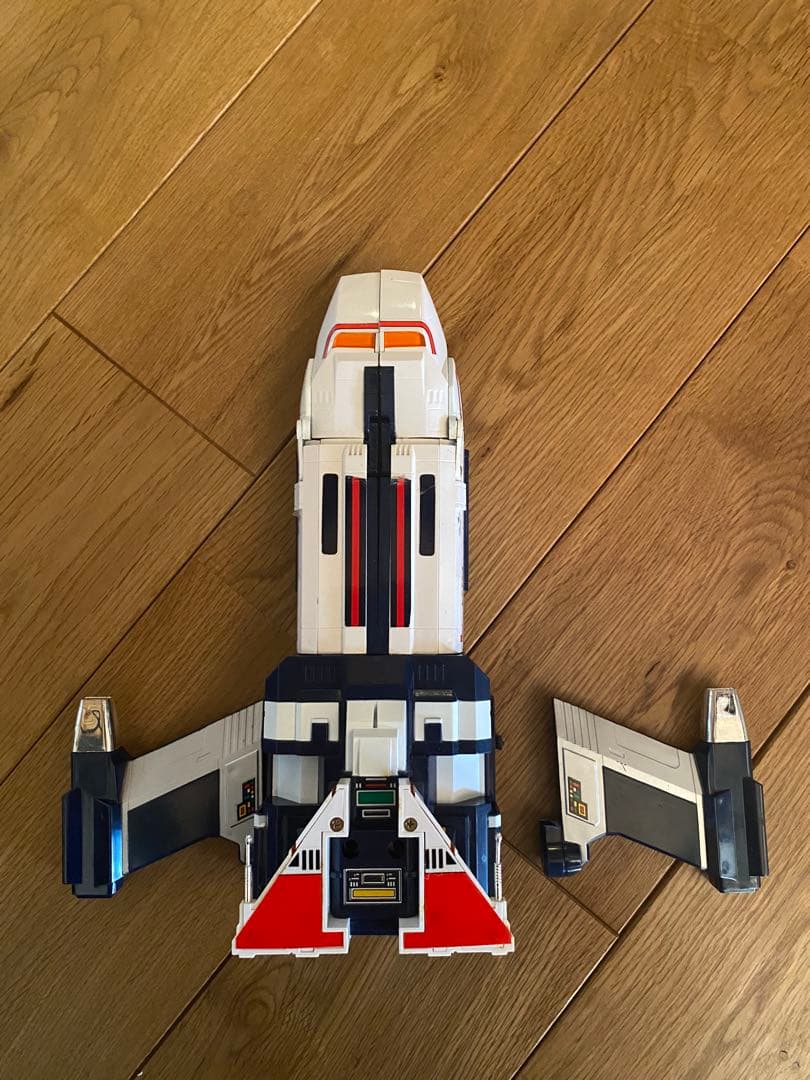 DX超合金 宇宙刑事シャイダー 超次元戦闘母艦バビロス【箱付き】※一部