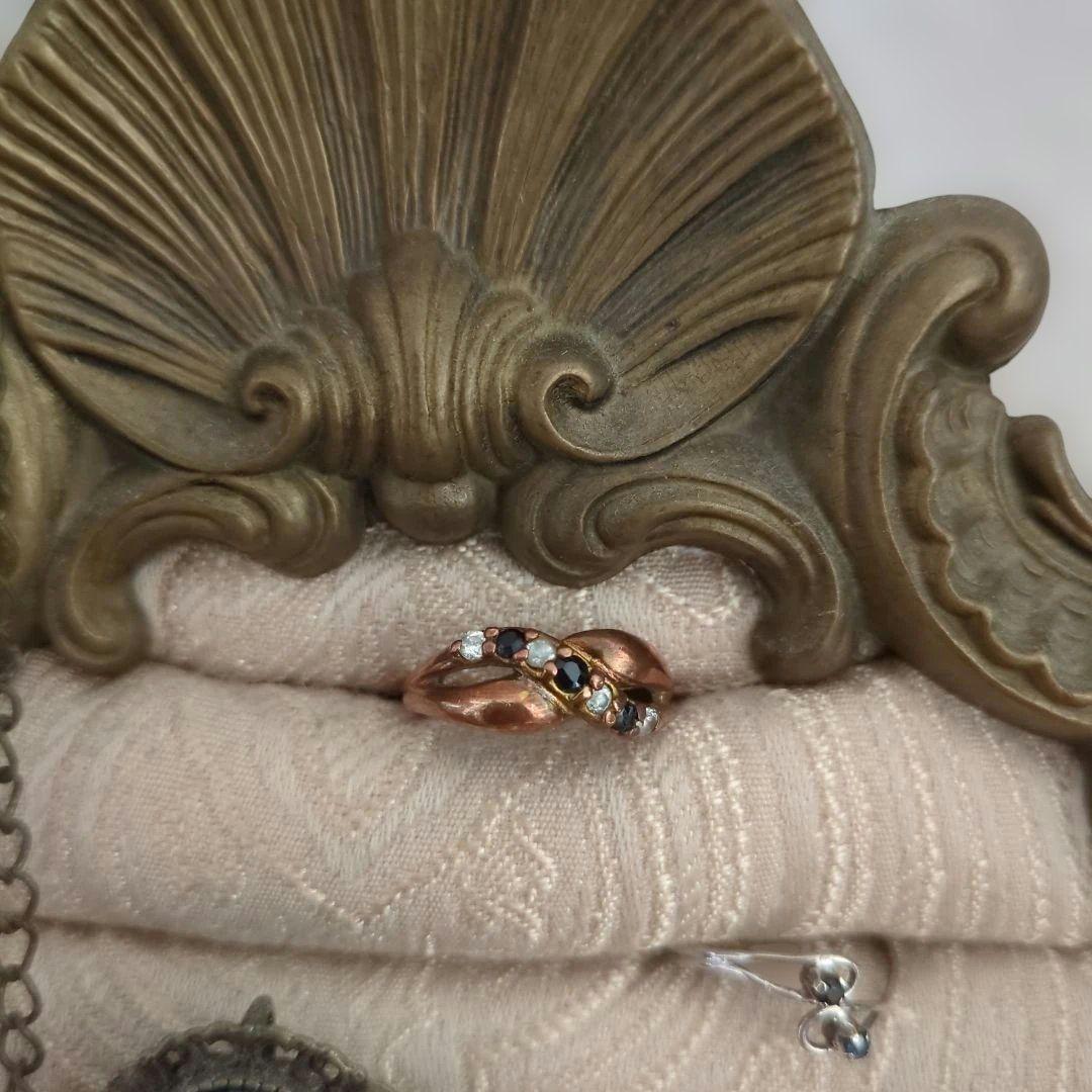 フランス　蚤の市　ヴィンテージ　リング　バイパスデザイン　イギリス？　刻印あり