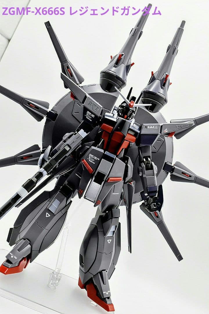 家*ネ様 〚 HGCE 1/144 レジェンドガンダム〛塗装済完成品